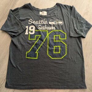 NFL Seattle Seahawks Shirt Women's Size XL Blue Tee Football Graphic Top